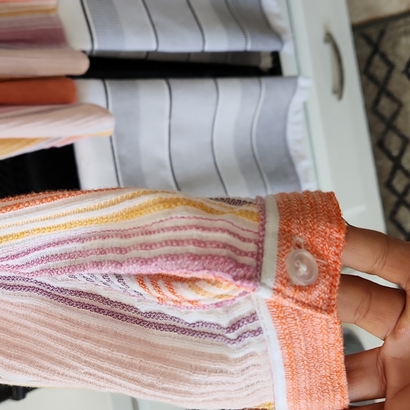 a.n.a $5 - Picture 3 of 9